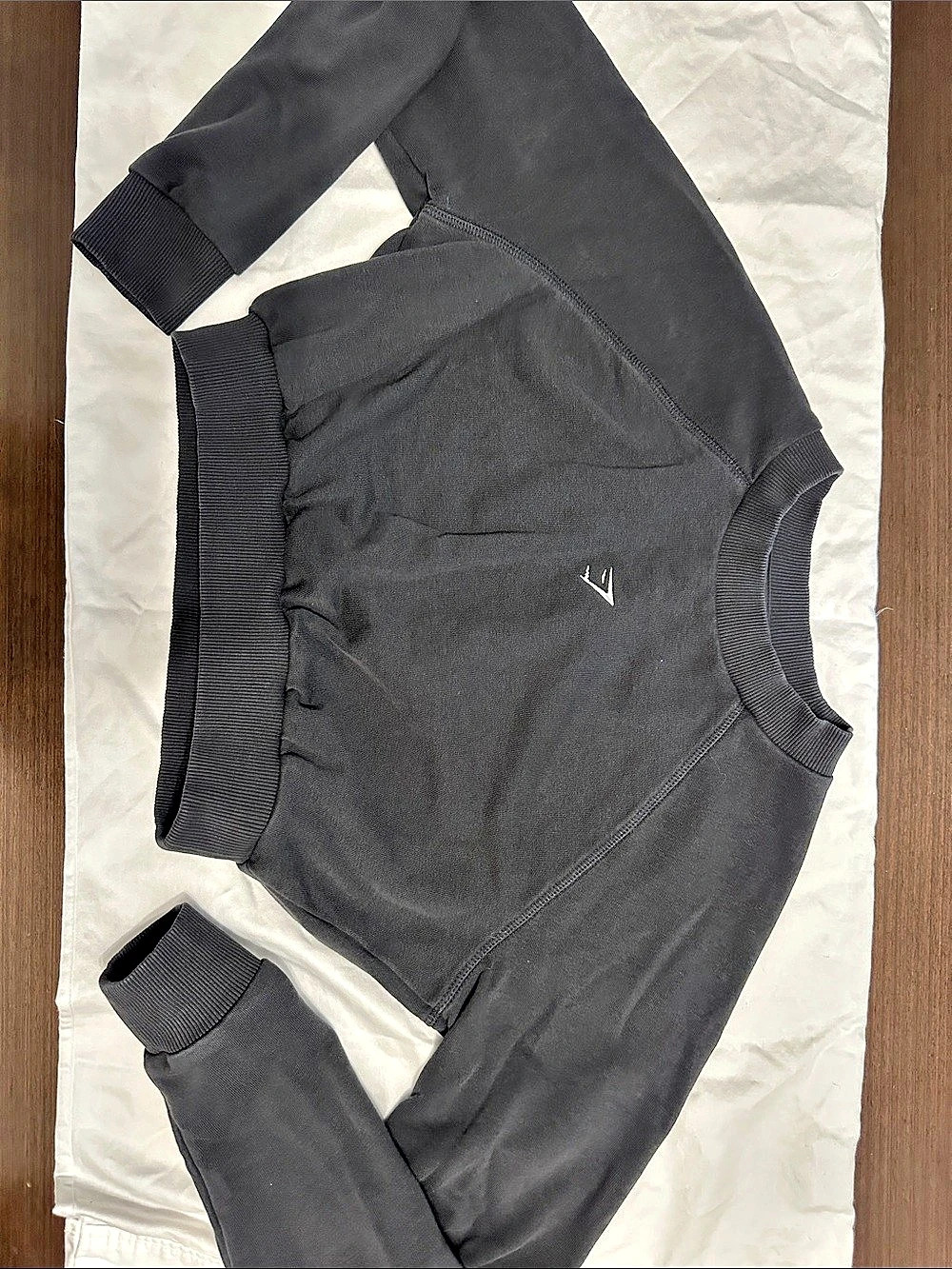 GYMSHARK Lifting Logo Cropped Sweatshirt Black XS